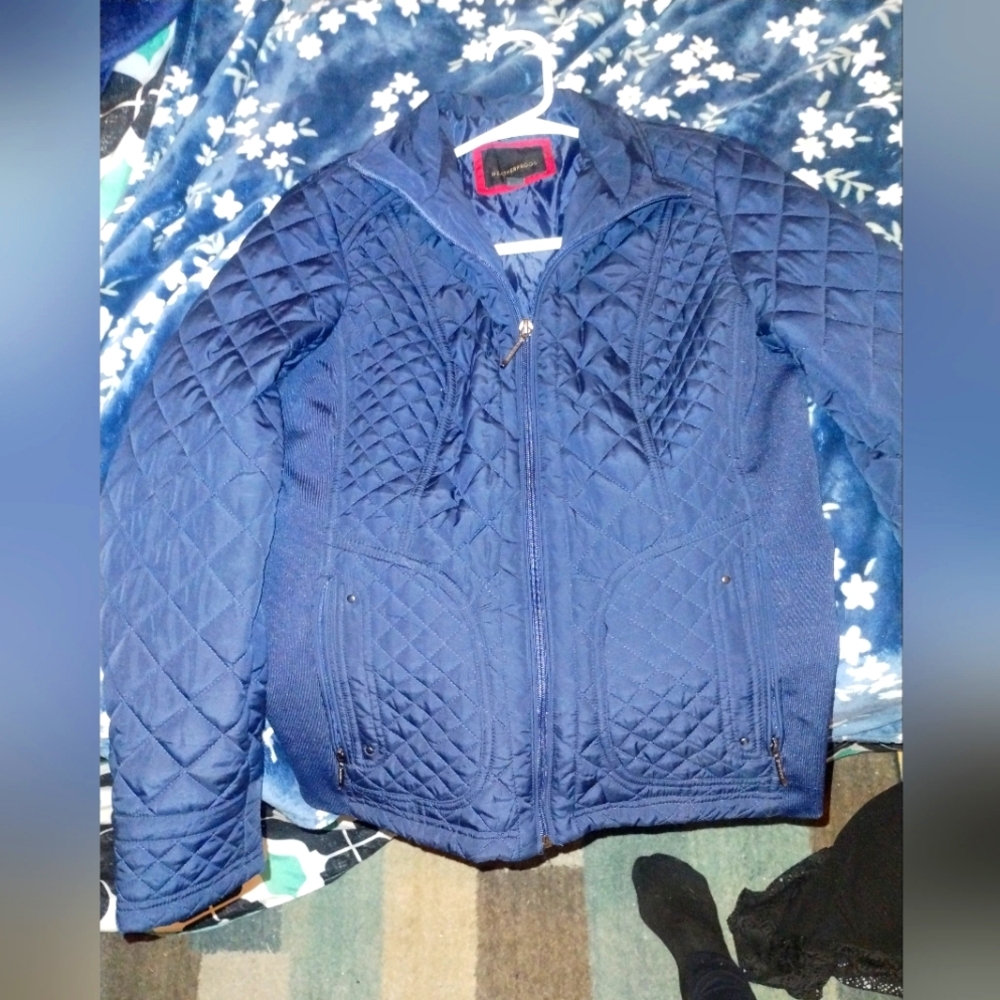 Women's Size Medium Coat Very Cute